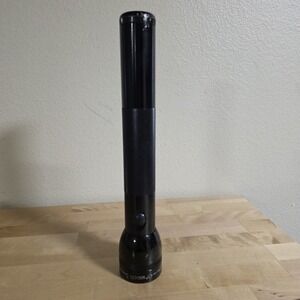 Mag-lite 3 D Cell Black Aluminum Flashlight WORKS Made in USA